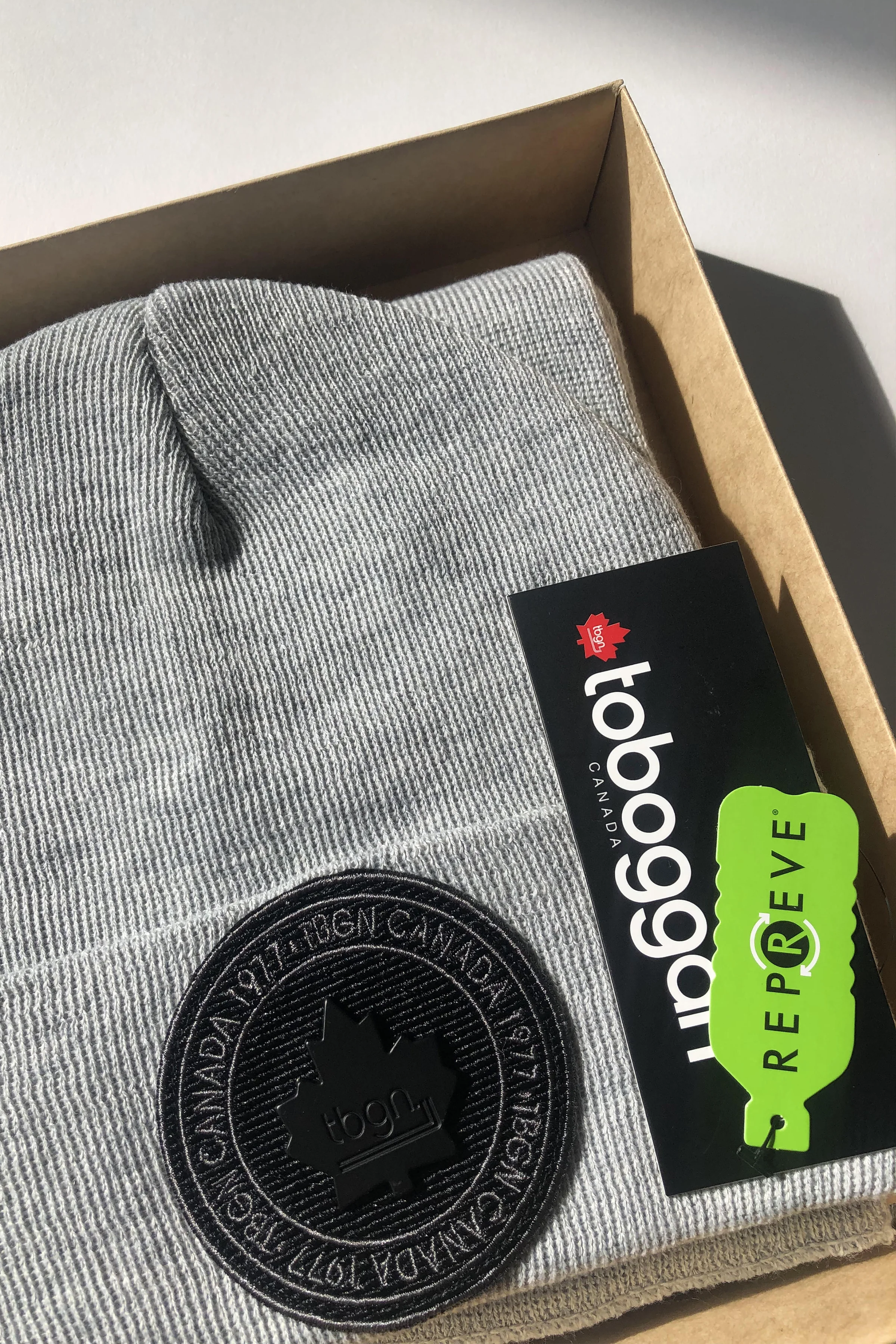 BUNDLE UP GIFT BOX SET - Image 4