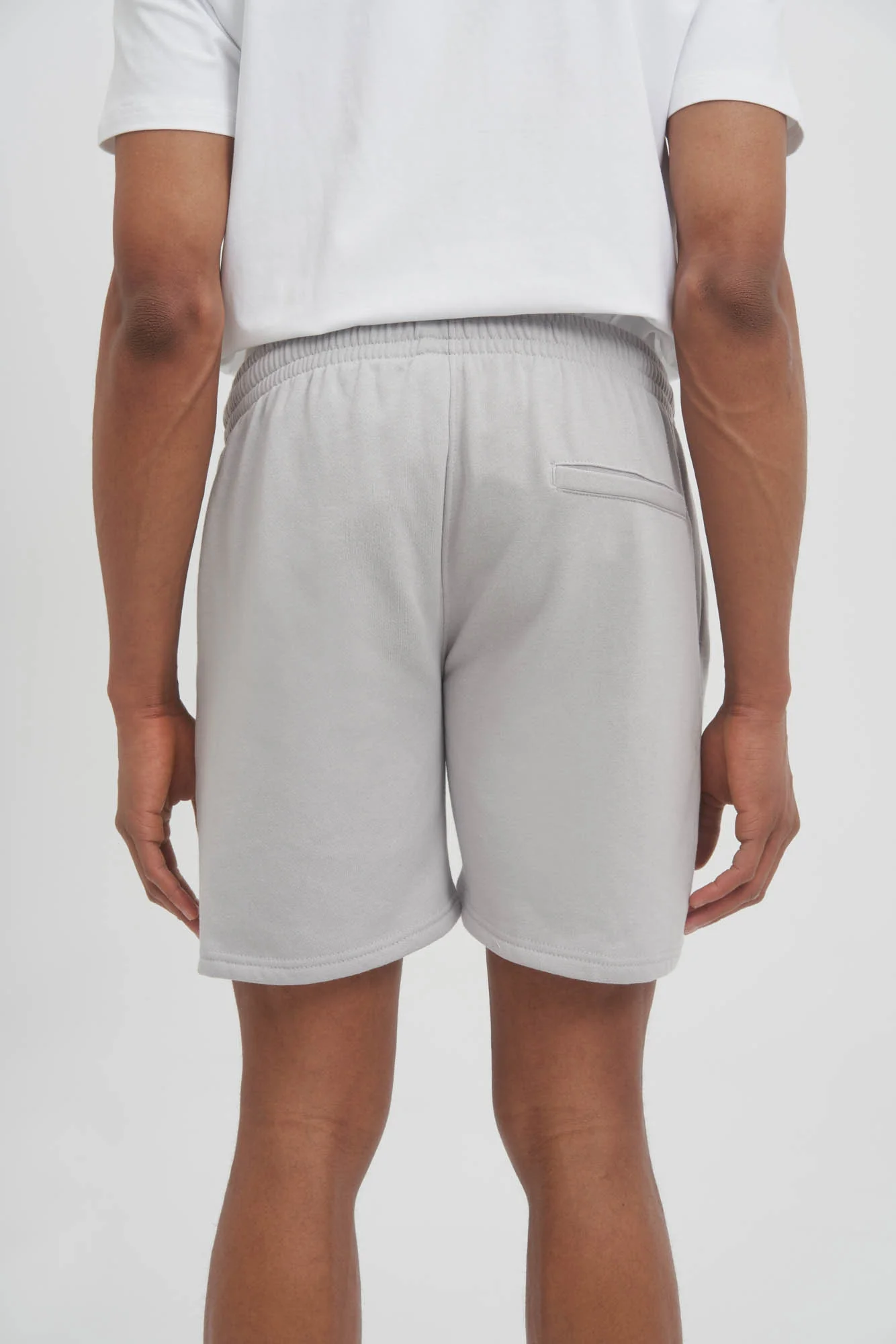 UNISEX LUXE FLEECE SWEAT SHORTS - GREY - Image 3
